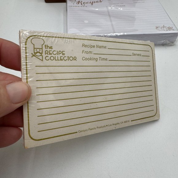 New Eccolo Wooden Recipe Box with 50 Lined Cards, 6 Dividers 7” X 4.5” X 5.5” - Picture 5 of 14